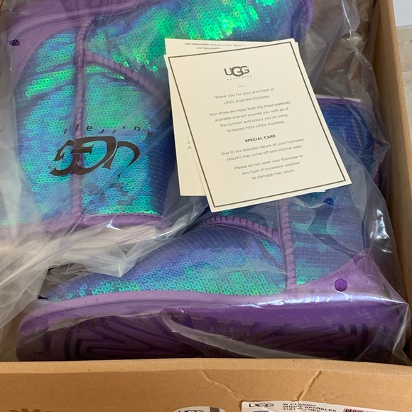 UGG SPARKLES SHORT BOOT PURPLE SIZE 5 - Picture 6 of 11